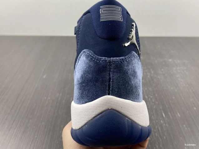Rep MAX Jordan Velvet Air 11 Midnight Navy WMNS AR0715-441 0821